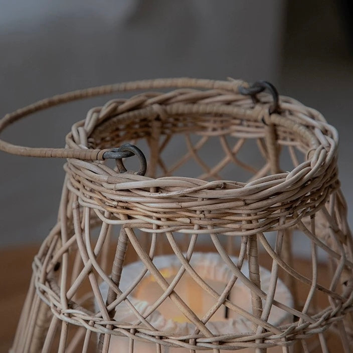 Bamboo & Wicker Lamps