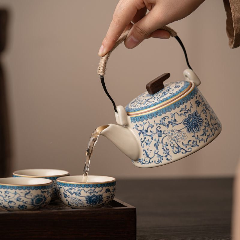 Blue Chinese Floral pattern Teapot, Ceramic Teaware