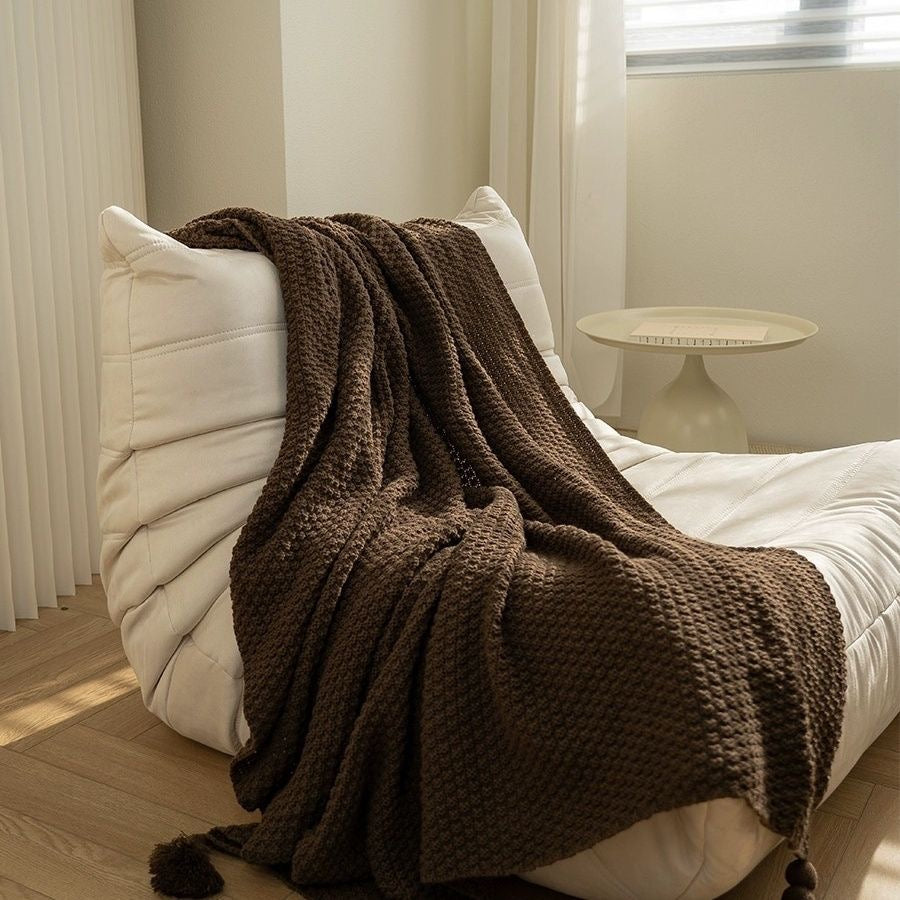 Brown Knitted Throw Blanket, Cozy and Stylish Home Decor for bedroom and living room, bedding