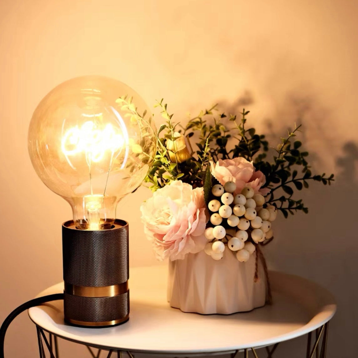 Cafe Lightbulb Style Table Lamp