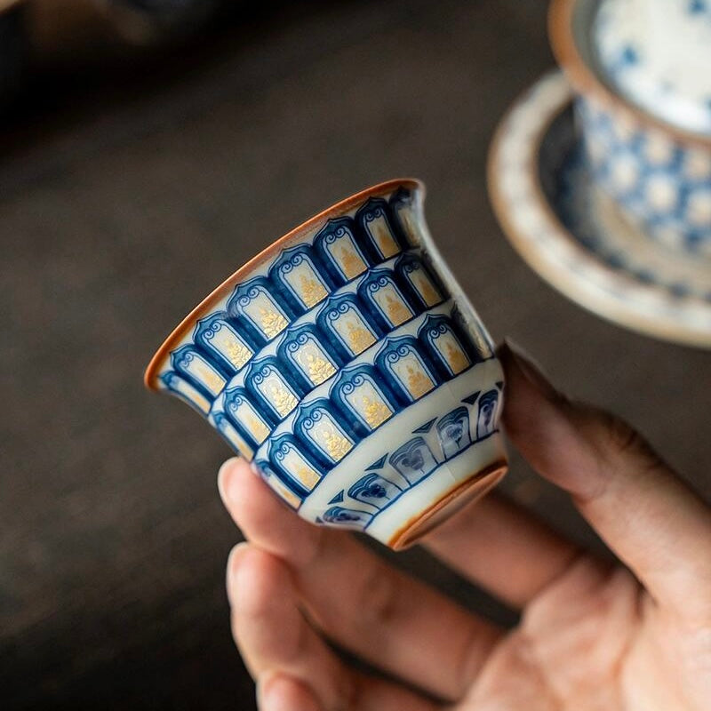 Chinese Dunhuang Buddha Ceramic Tea Cup – Elegant teacup featuring a traditional Dunhuang Buddha design, perfect for tea lovers and collectors.