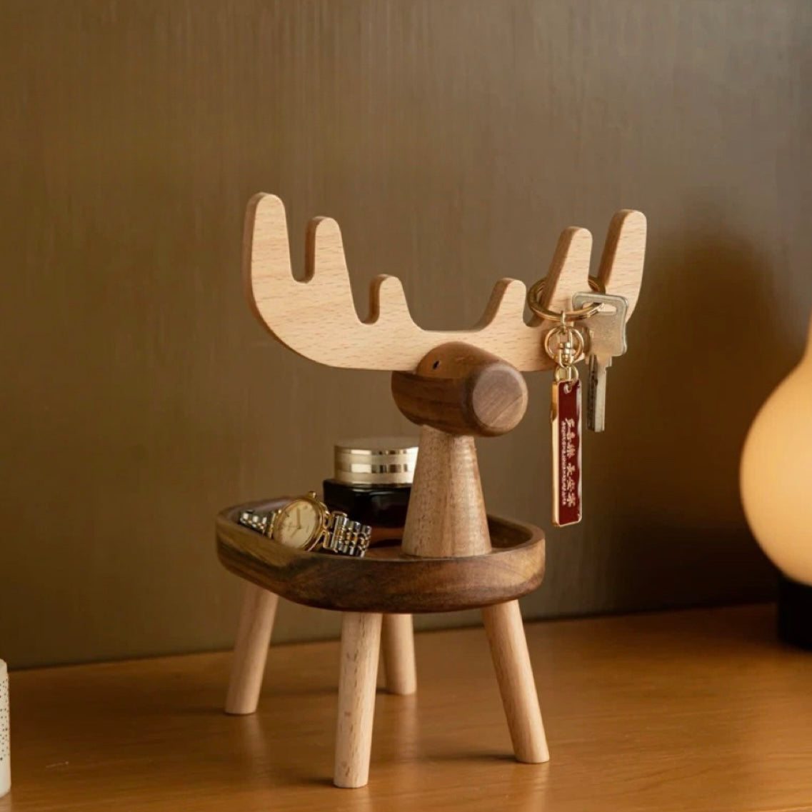 Christmas Reindeer Decorative Key Holder, Festive and Functional Decor