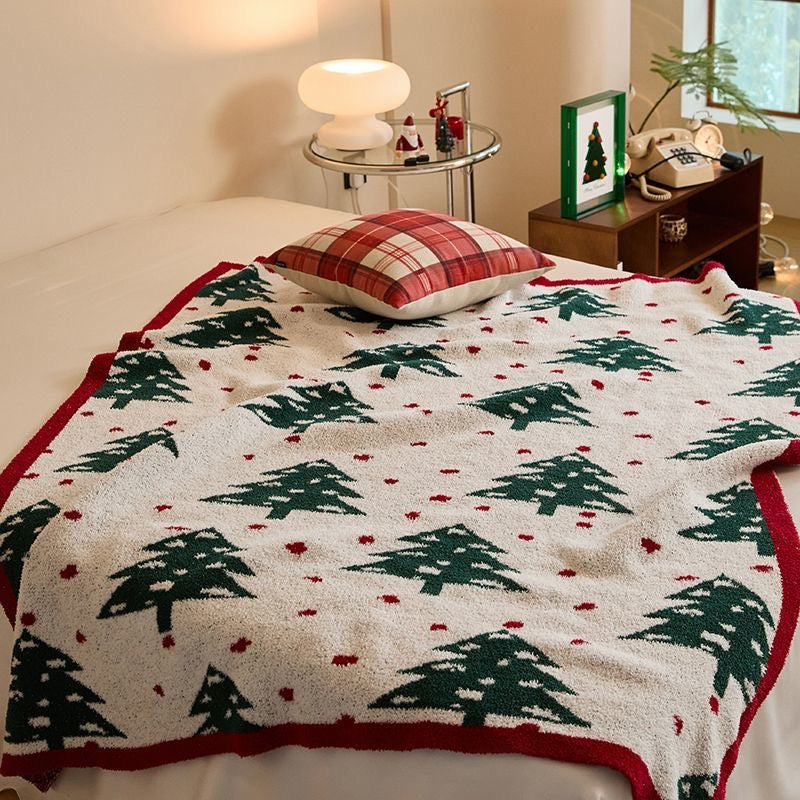 Christmas Tree Pattern Cozy Throw Blanket, Festive Holiday Decor