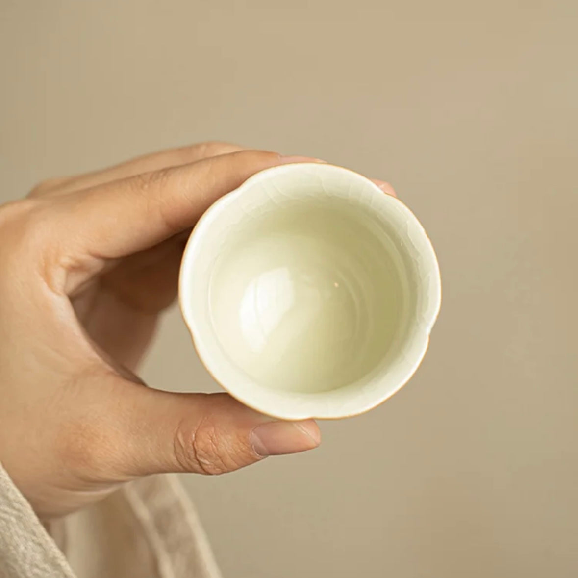 Cloud Pattern Tea Cup, Serene Ceramic Teaware