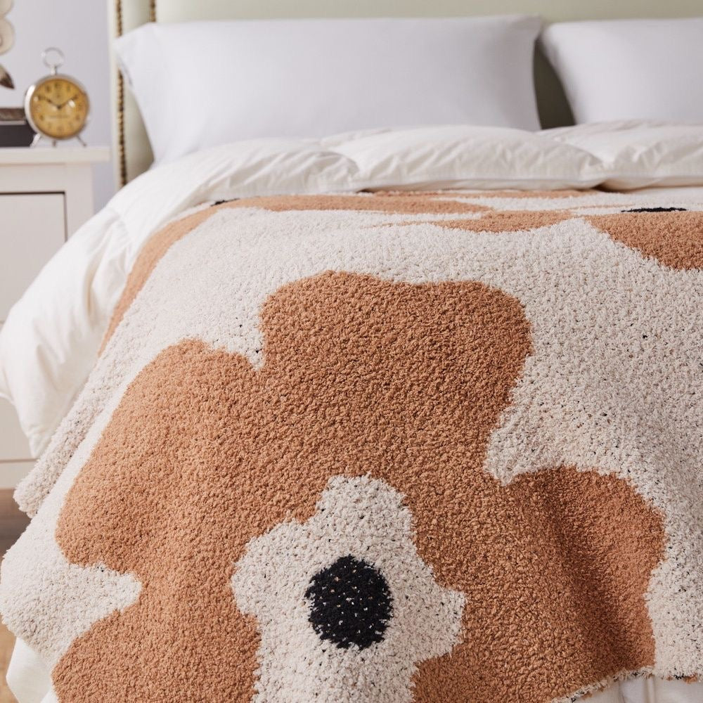 Flower Pattern Brown Throw Blanket, Cozy & Elegant Home Decor 