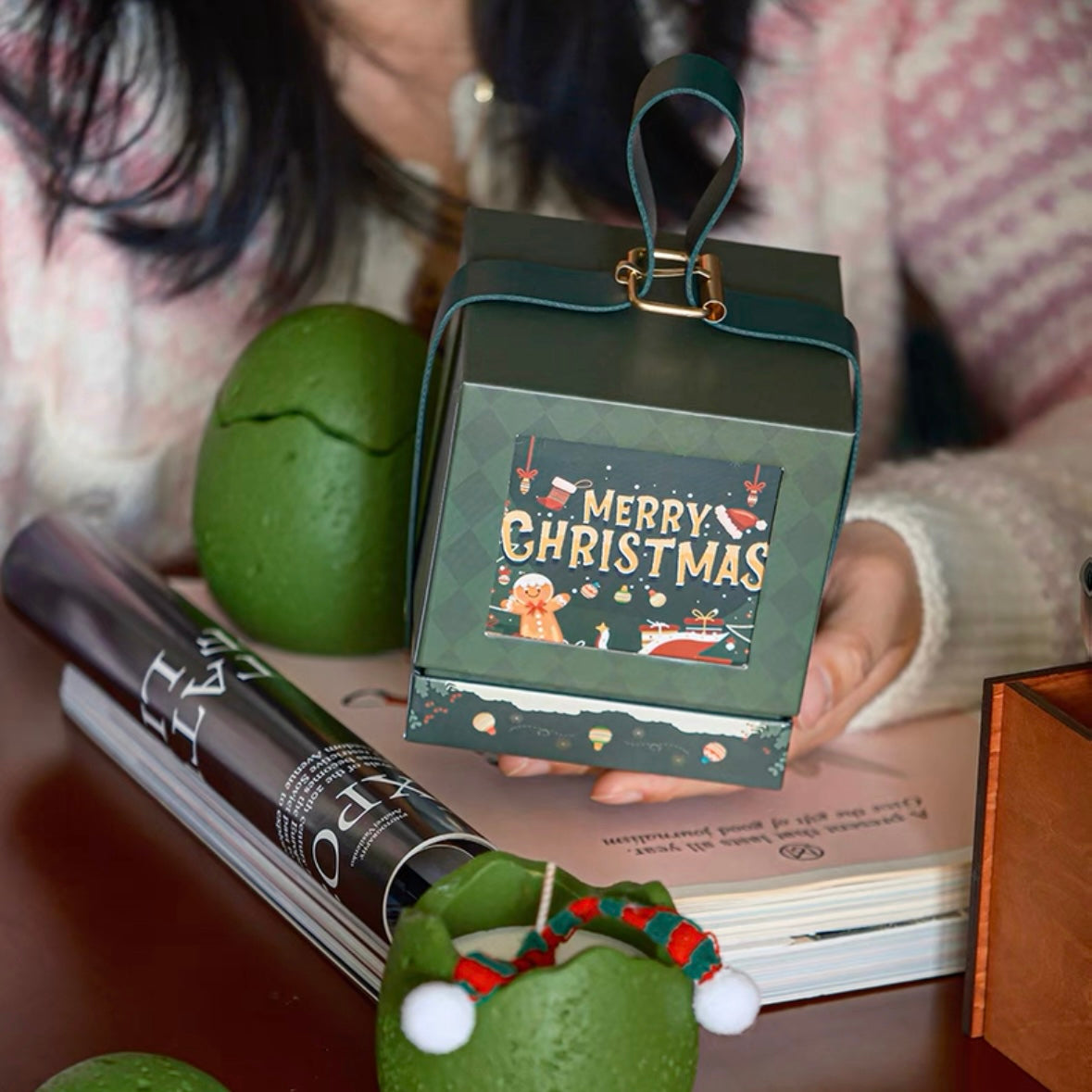 Green Egg-Shaped Christmas Scented Candle, Festive Holiday Decor