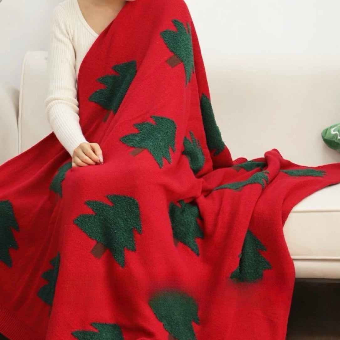 Red & Green Christmas Tree Throw Blanket, Festive Bed Decor