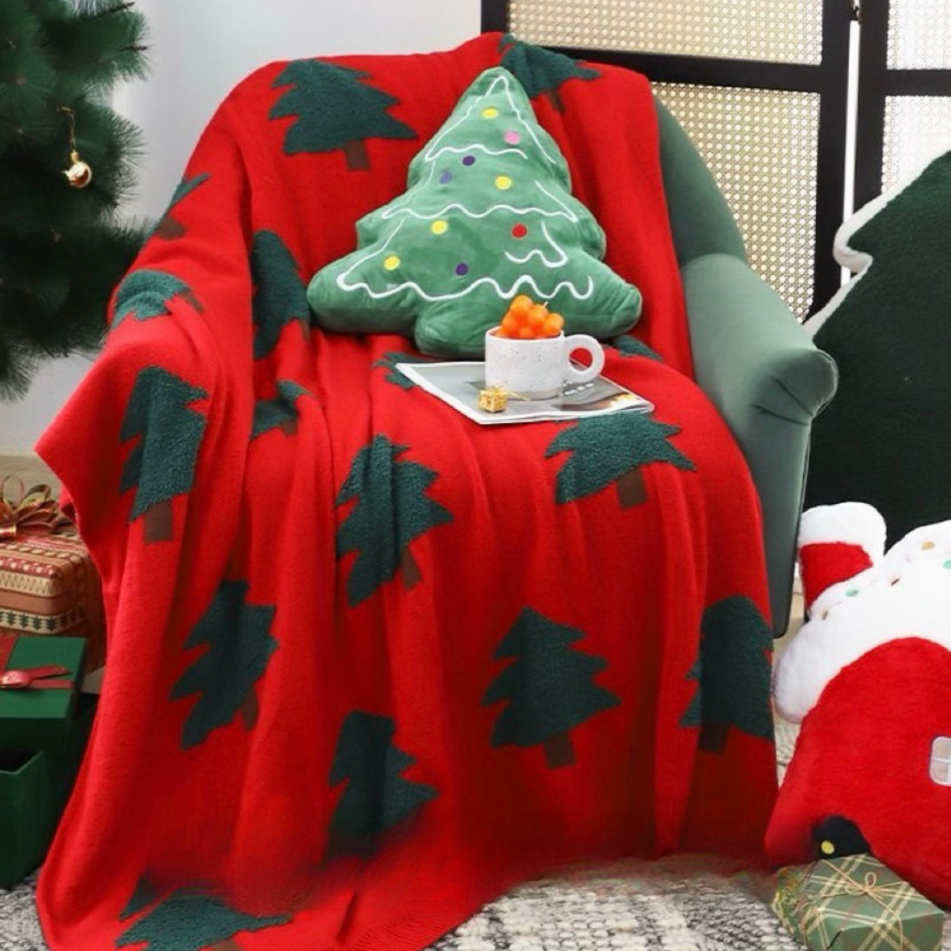 Red & Green Christmas Tree Throw Blanket, Festive Bed Decor