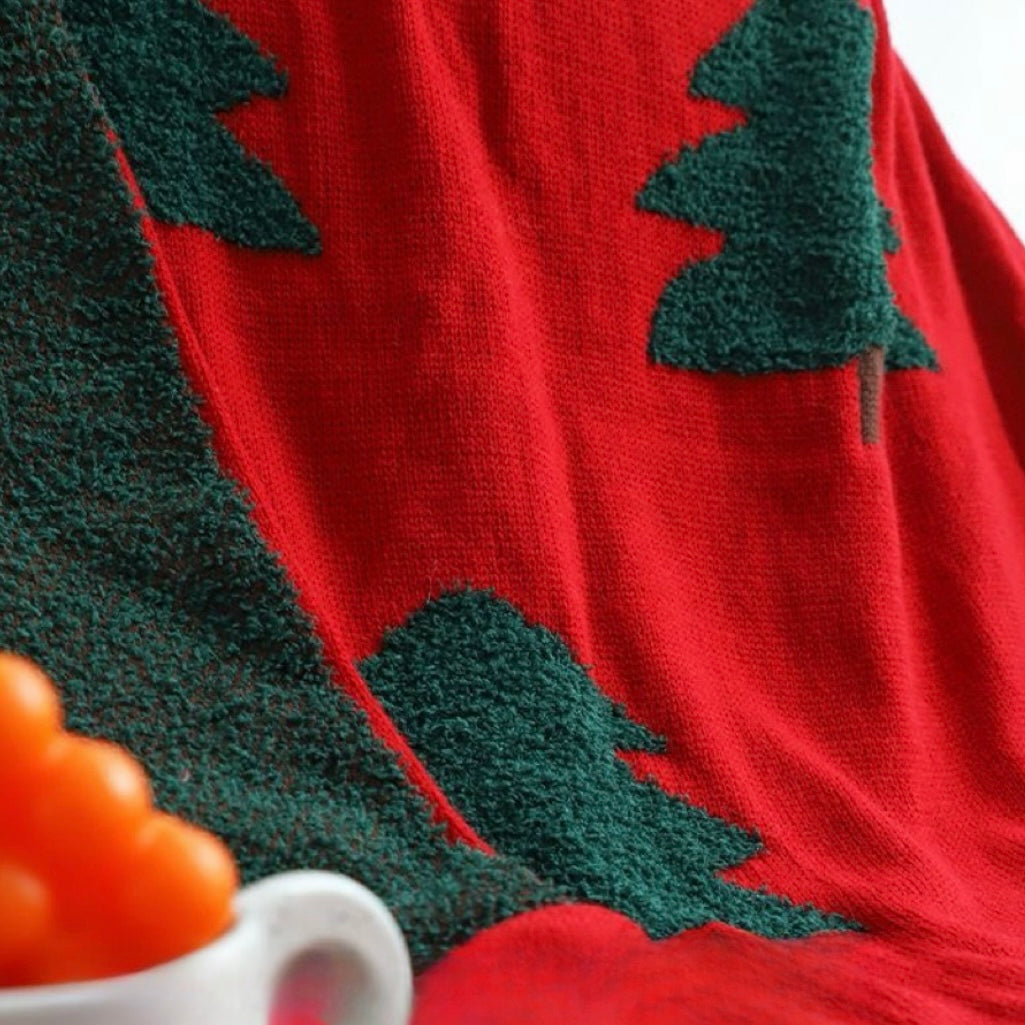 Red & Green Christmas Tree Throw Blanket, Festive Bed Decor