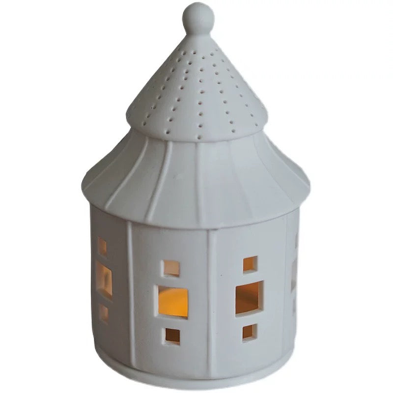 White House-Shaped Candle Holder