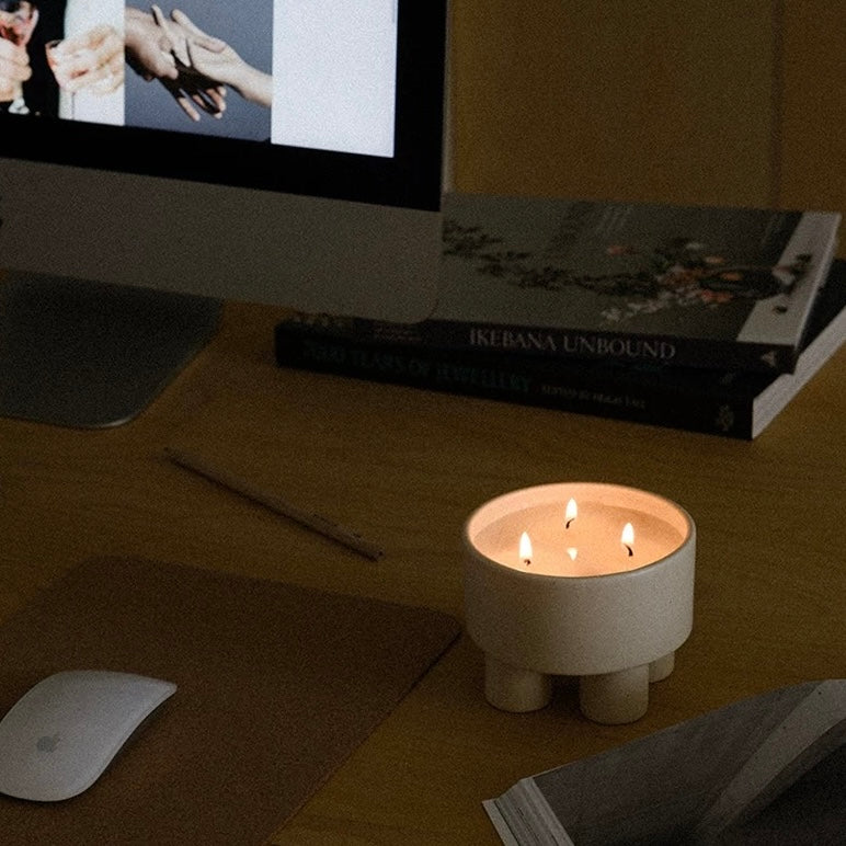 "Quadra" Flavorless Candle